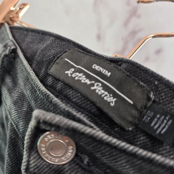 & Other Stories Jeans Womens 29 Straight Denim High Rise Washed Black Crop Short - Picture 3 of 12